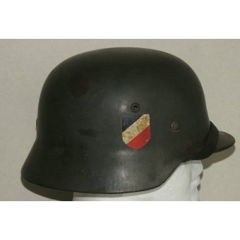 Double decal German army steel helmet M35 with the remains of camouflage. Espenlaub militaria